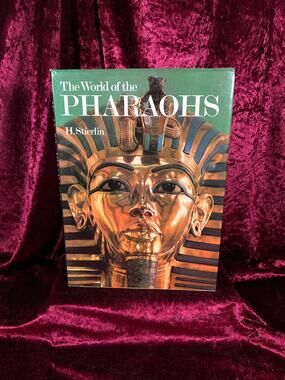 Vintage Hardcover Coffee Table Book – The World of the Pharaohs H. Stierlin 1978